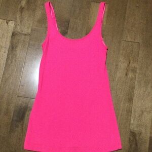 Basic pink lululemon tank top